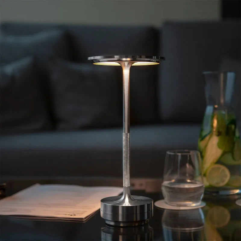 Jakarta Table Lamp