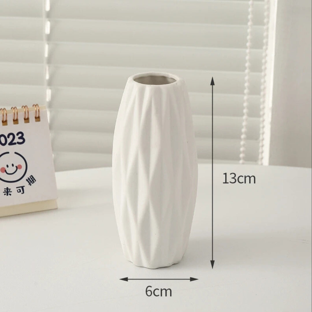 Ami Vase