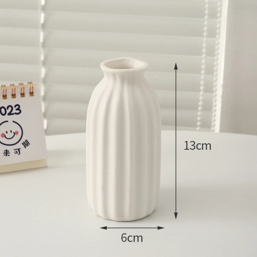 Ami Vase