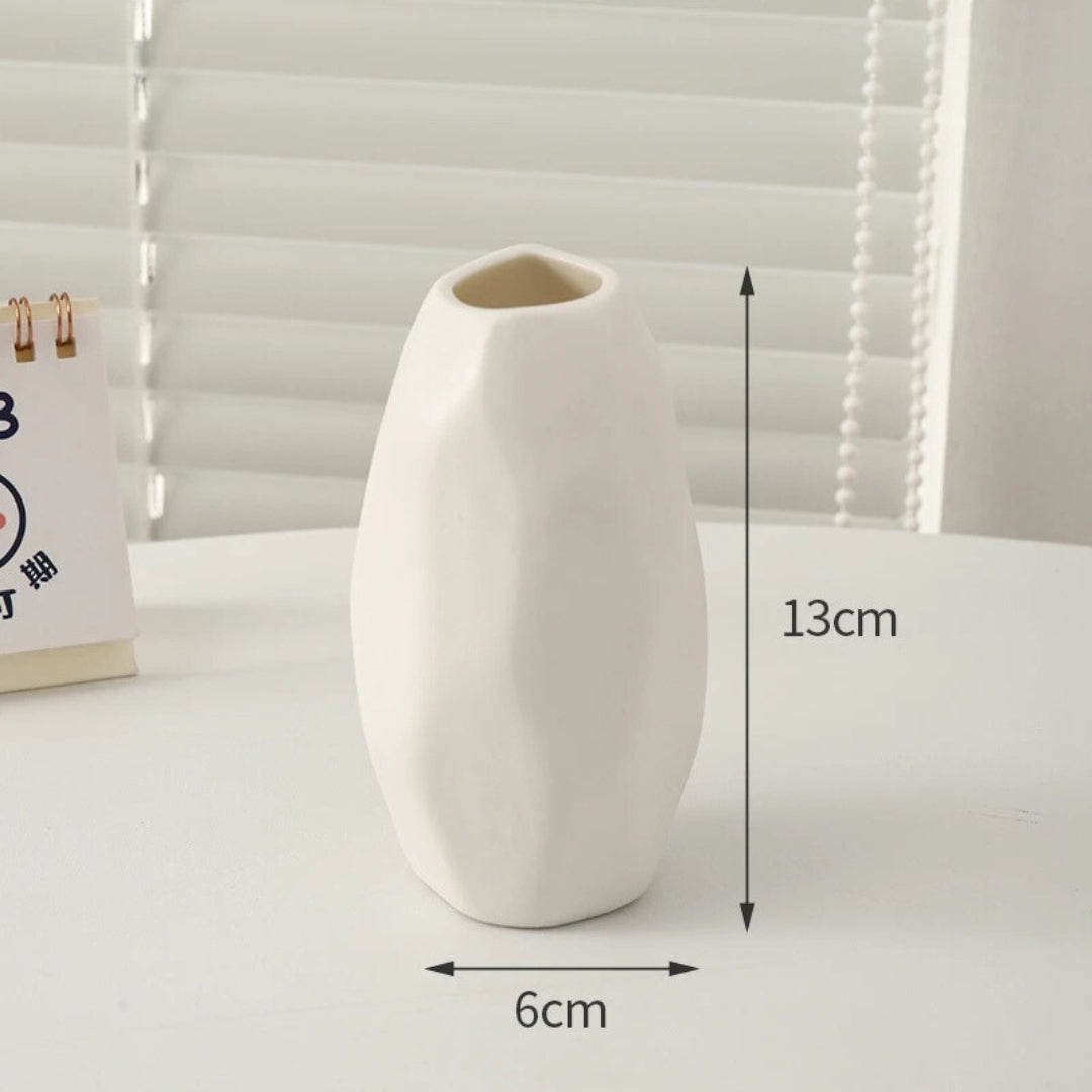 Ami Vase