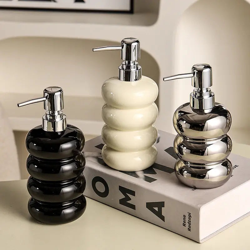 Solito Bathroom Accessories