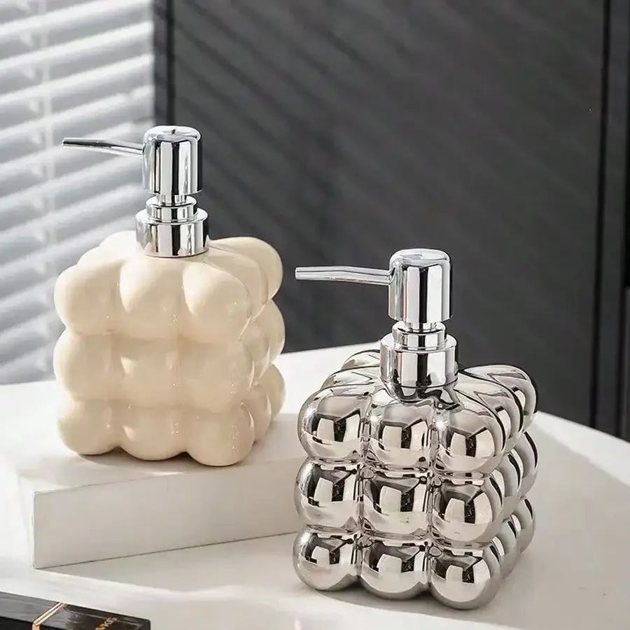 Maru Bathroom Accessories