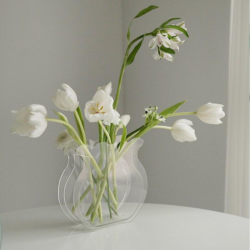 Shop 0 Clear vase Corong Vase Mademoiselle Home Decor