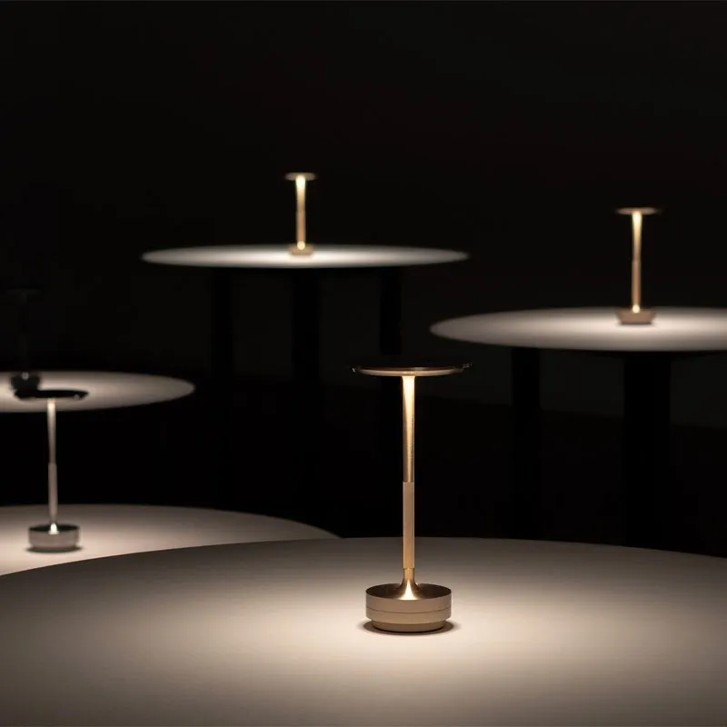 Jakarta Table Lamp